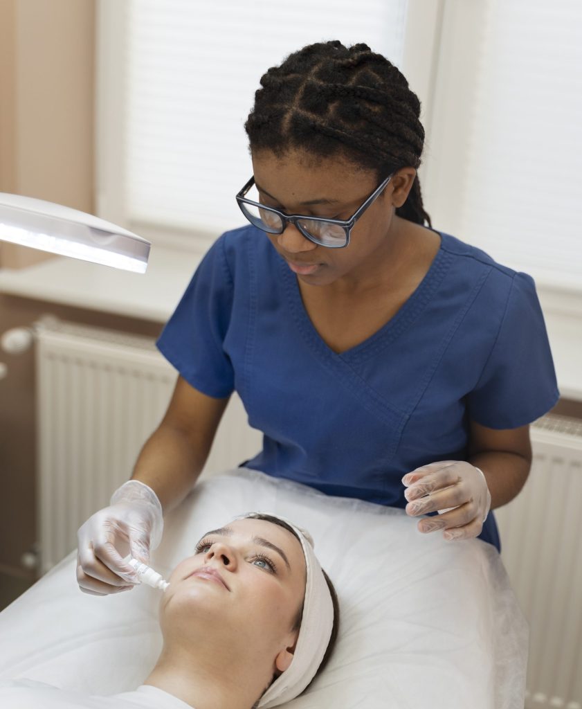 Encore Salon Suites is the top provider of salon suites in the Atlanta area. Offering beauty professionals salon suites for rent in Marietta and Sandy Springs, they are able to run their independent beauty business on their terms. Encore's hair salon suites for rent in Sandy Springs are perfect for hair stylists, med spa nurses, nail technicians, lash technicians, and so many more can all find the perfect salon suites in Atlanta. Salon suites near East Cobb, Marietta salon suites, salon studios in Sandy Springs, Salon suites near vinings, Dunwoody salon suites, salon studios for rent in Marietta, Woodstock salon suites. Marietta estheticians, private suite, skincare business