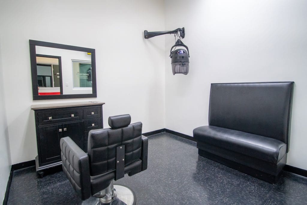Learn how to boost your atlanta salon suite earnings for exceptional beauty business growth. Using salon income strategies to gain financial success. Encore salon suites is the top rated salon suites in the Atlanta area. Hair salon suites in Sandy springs, Marietta salon suites, atlanta salon studios.
