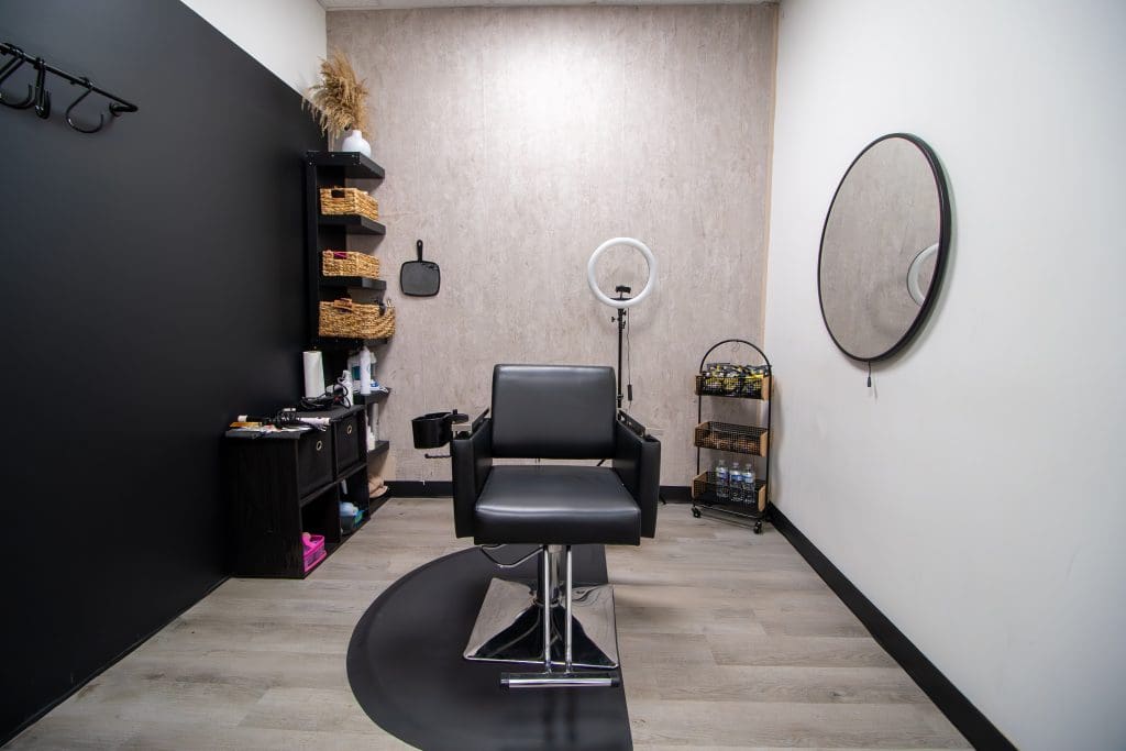 hair salon hair salon hair salon suites near me hair salon suites salon suites available at Encore Salon Suites Sandy Springs Atlanta Georgia. Learn salon client retention so you can be rebooking salon clients and upping your beauty customer loyalty and client relationships. Encore salon suites is the top rated salon suites in Atlanta, salon studios in atlanta, marietta salon suites, hair salon suites in Sandy Springs, salon suites in Marietta. 