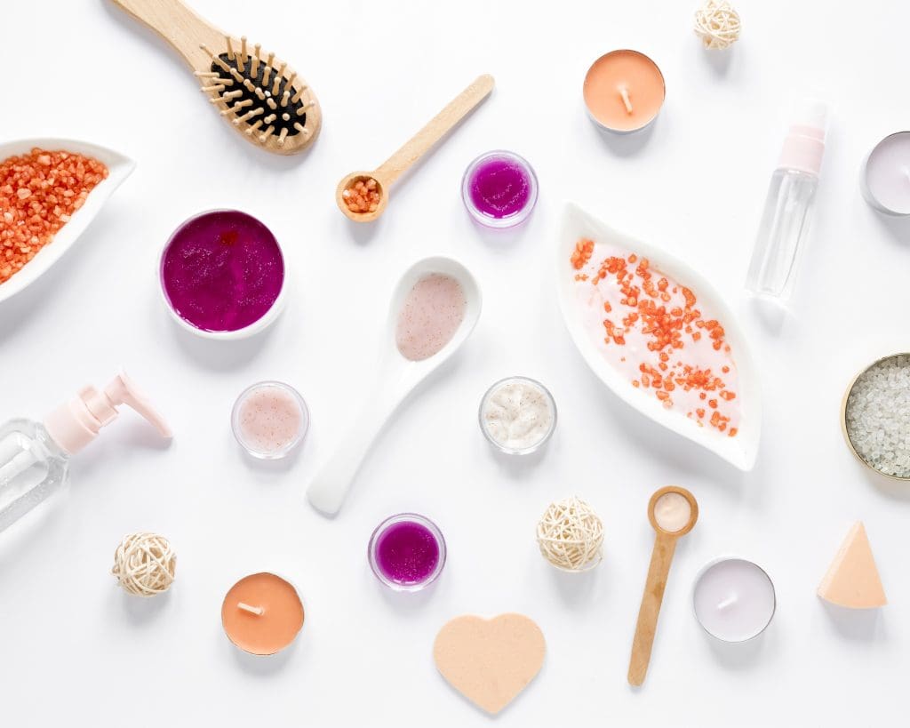 esthetician suite setup, Sandy Springs salon suites, complete checklist. Encore Salon Suites is the top provider of salon suites in the Atlanta area. Offering beauty professionals salon suites for rent in Marietta and Sandy Springs, they are able to run their independent beauty business on their terms. Encore's hair salon suites for rent in Sandy Springs are perfect for hair stylists, med spa nurses, nail technicians, lash technicians, and so many more can all find the perfect salon suites in Atlanta. Salon suites near East Cobb, Marietta salon suites, salon studios in Sandy Springs, Salon suites near vinings, Dunwoody salon suites, salon studios for rent in Marietta, Woodstock salon suites.