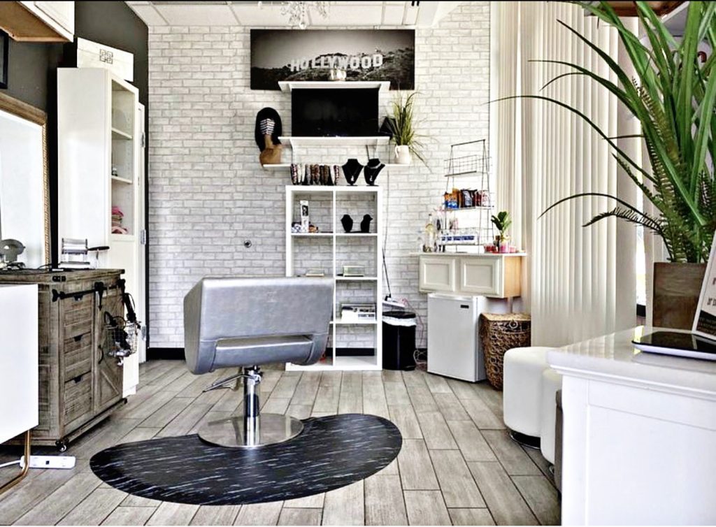 Encore Salon Suites is the top provider of salon suites in the Atlanta area. With salon suite locations in Marietta, Sandy Springs, Woodstock, and a Midtown Atlanta one too, beauty professionals all across the area can find the perfect salon suite to rent. Our Marietta salon suites and Sandy Springs salon studios are perfect for estheticians, hairstylists, nail techs, and more. All of the suites are built to allow you a solid foundation to build from and create your own unique beauty business. Salon suites in marietta, salon suites in Sandy Springs, hair salon suites near Dunwoody, salon suites near East Cobb, salon studios in Marietta. leasing a salon suite, financial freedom, suite rental